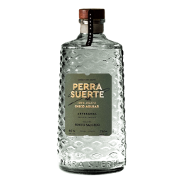 Destilado de Agave Perra...
