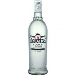 Trojka Vodka Pure Grain 40%...